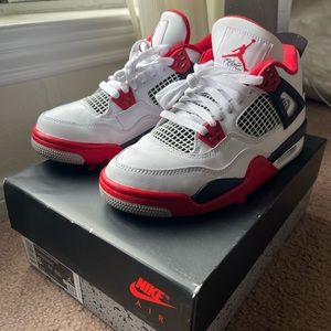 Air Jordan 4s
